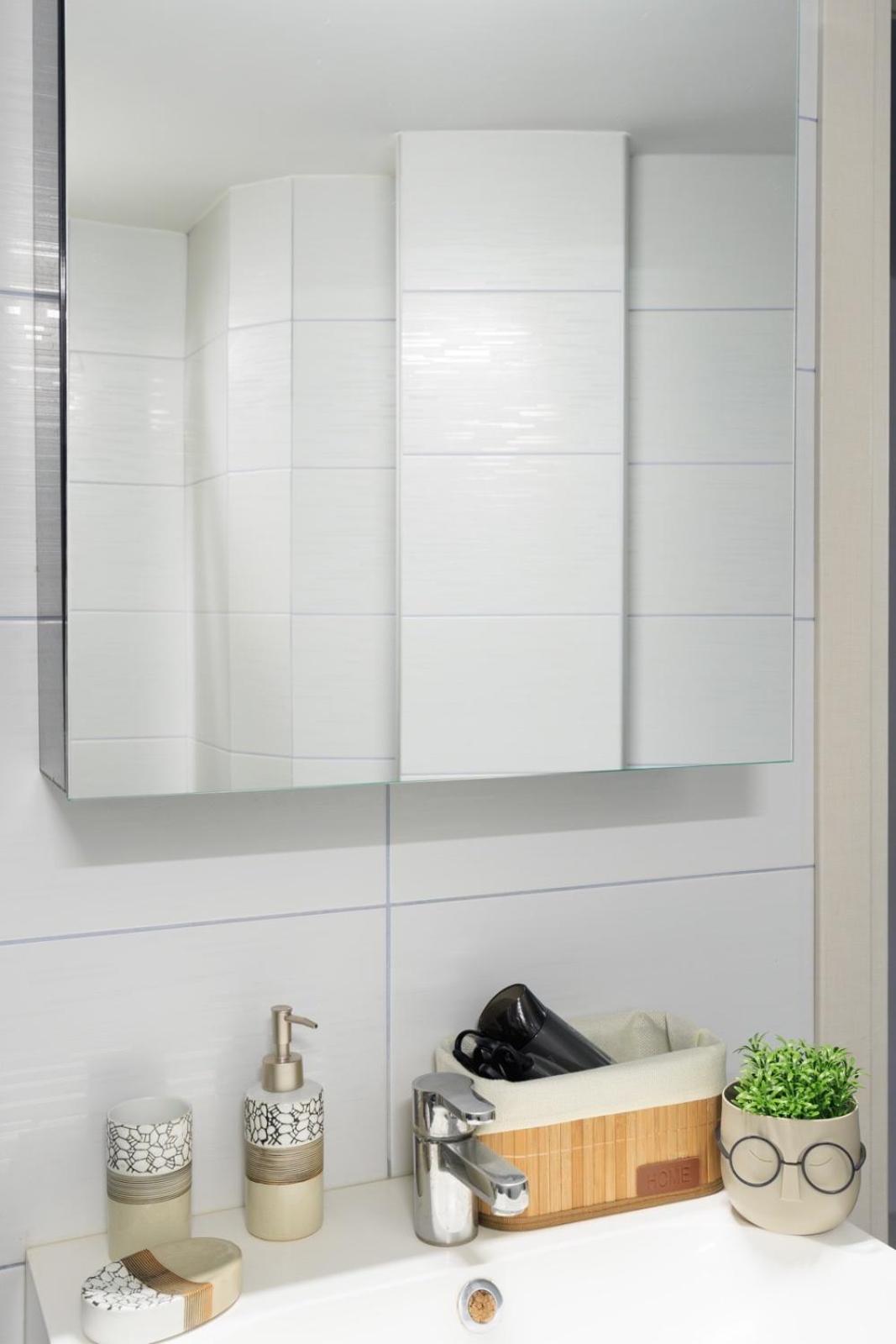 Aiolos Luxury Metro Acropolis Suite 7 Near Museum Of Modern Art Атина Екстериор снимка