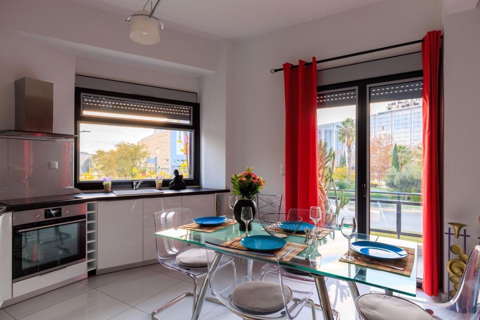 Aiolos Luxury Metro Acropolis Suite 7 Near Museum Of Modern Art Атина Екстериор снимка
