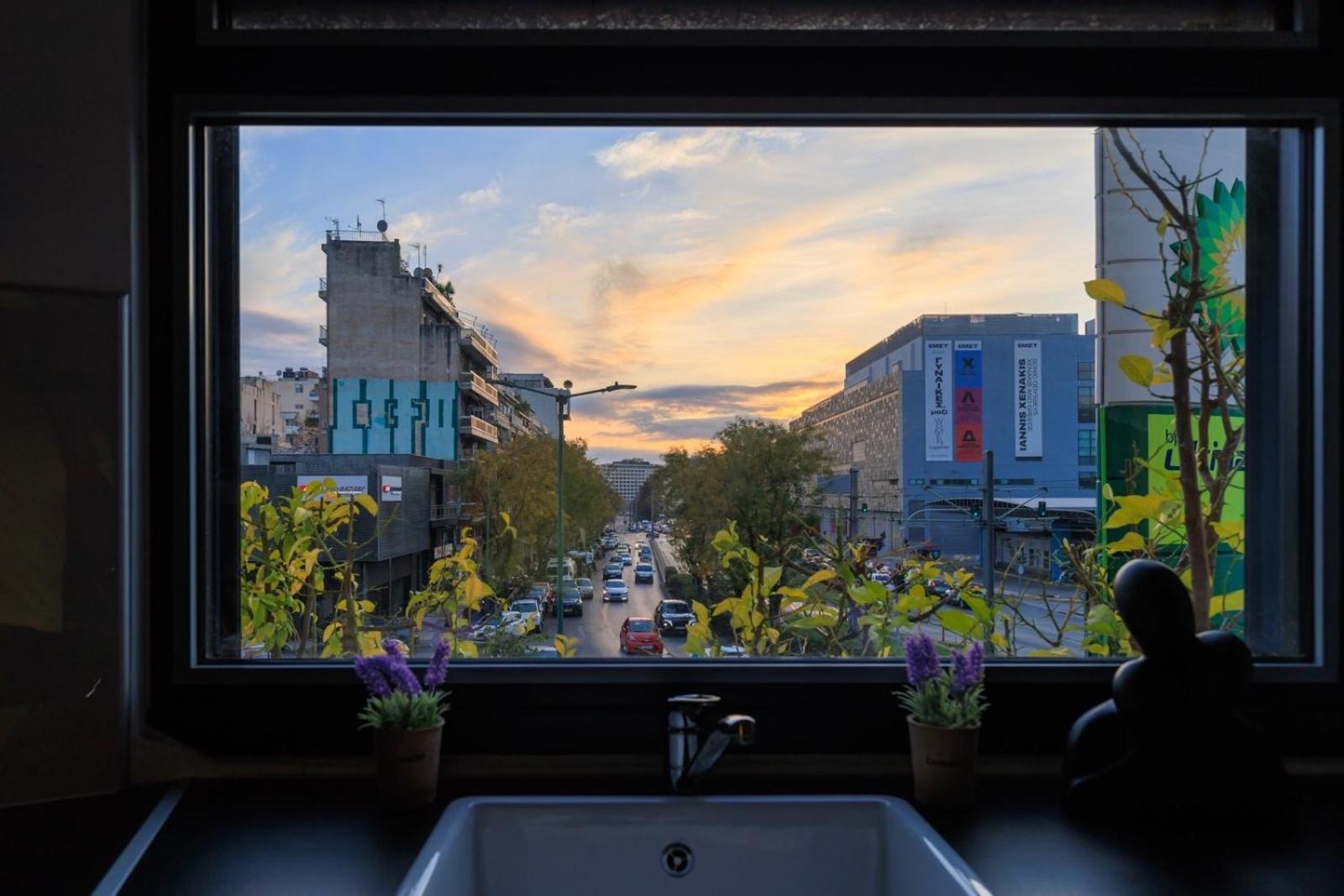 Aiolos Luxury Metro Acropolis Suite 7 Near Museum Of Modern Art Атина Екстериор снимка